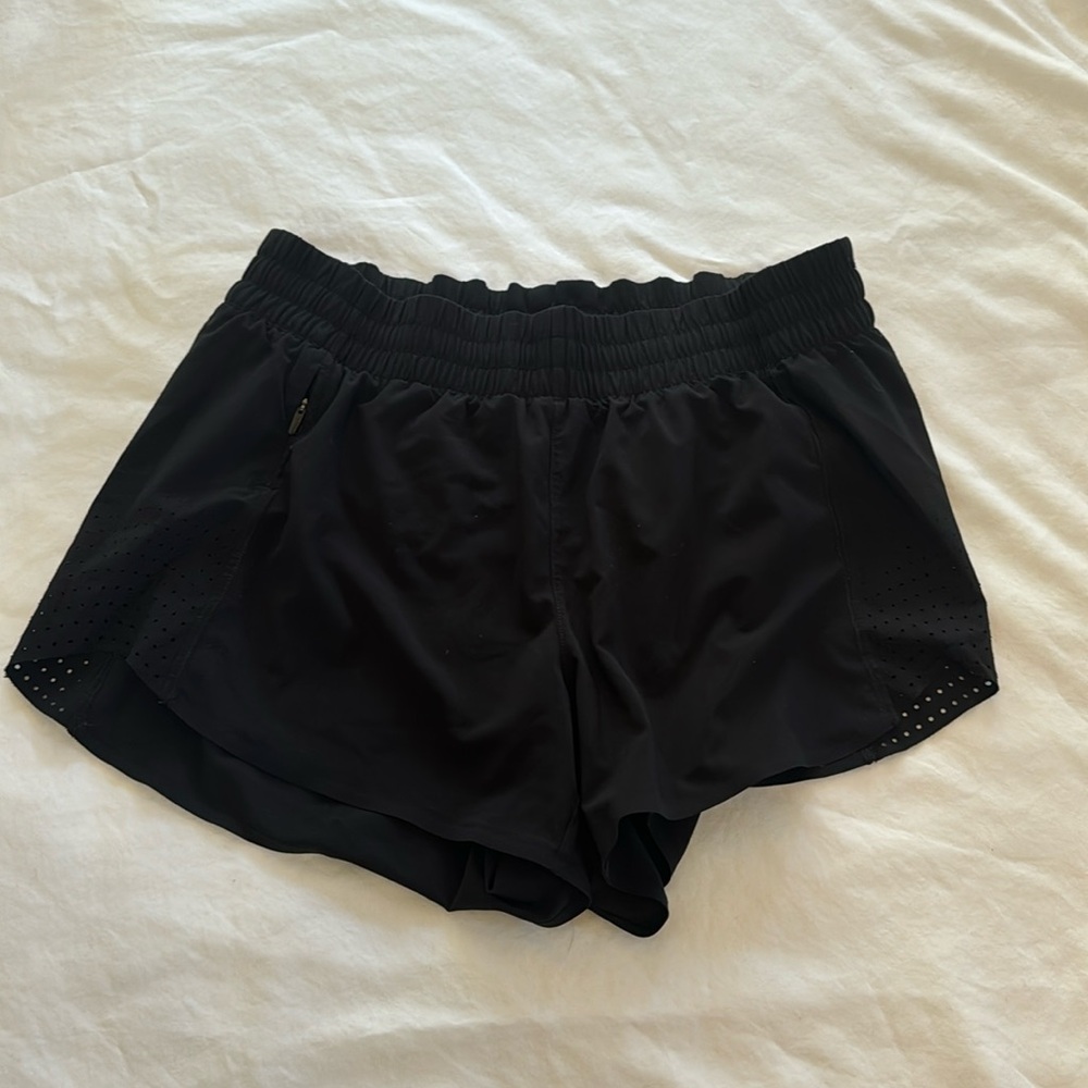 Athleta black gym shorts